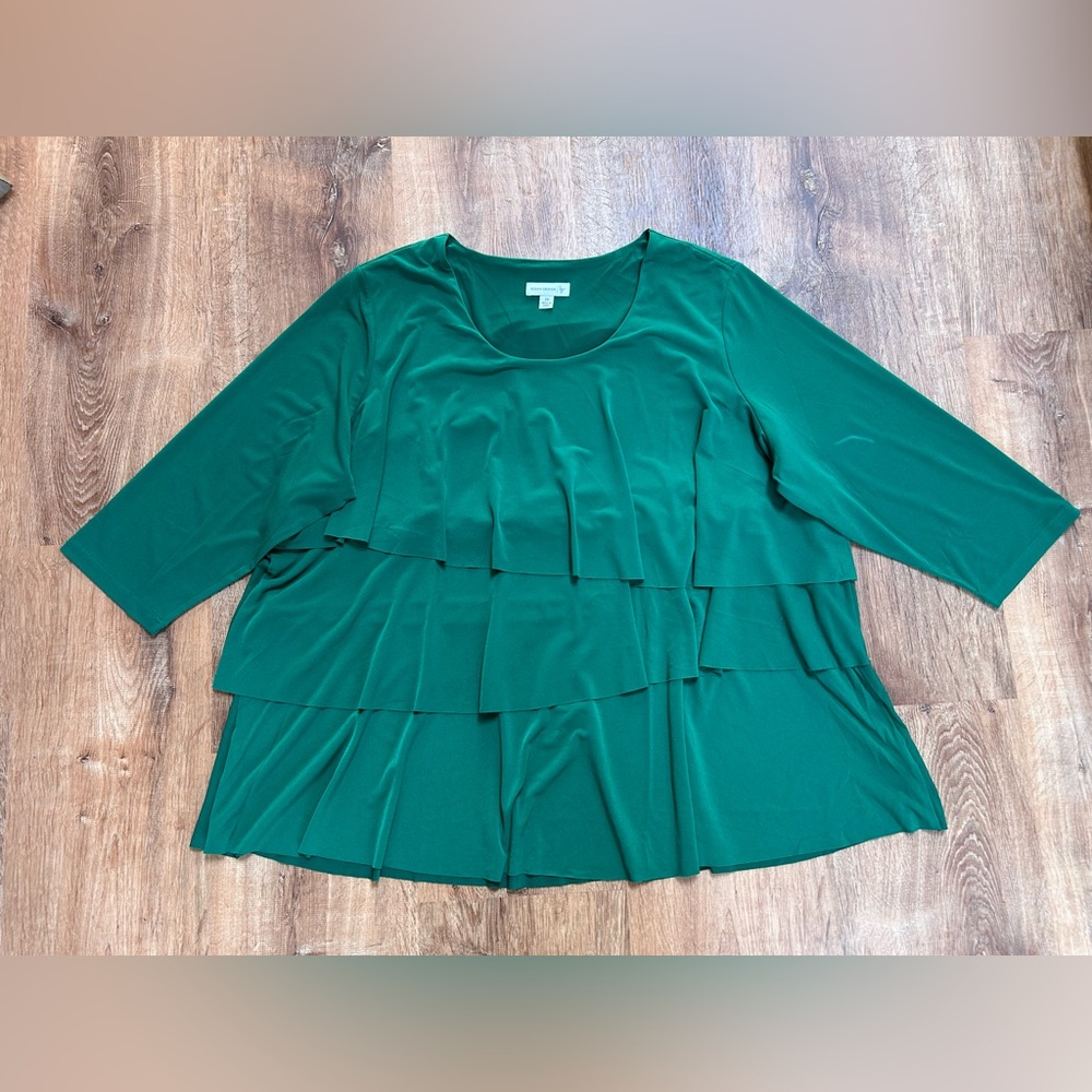 Susan Graver Liquid Knit Tiered Blouse Top 2X Green Stretch Holiday 3/4 Sleeves - Picture 4 of 9